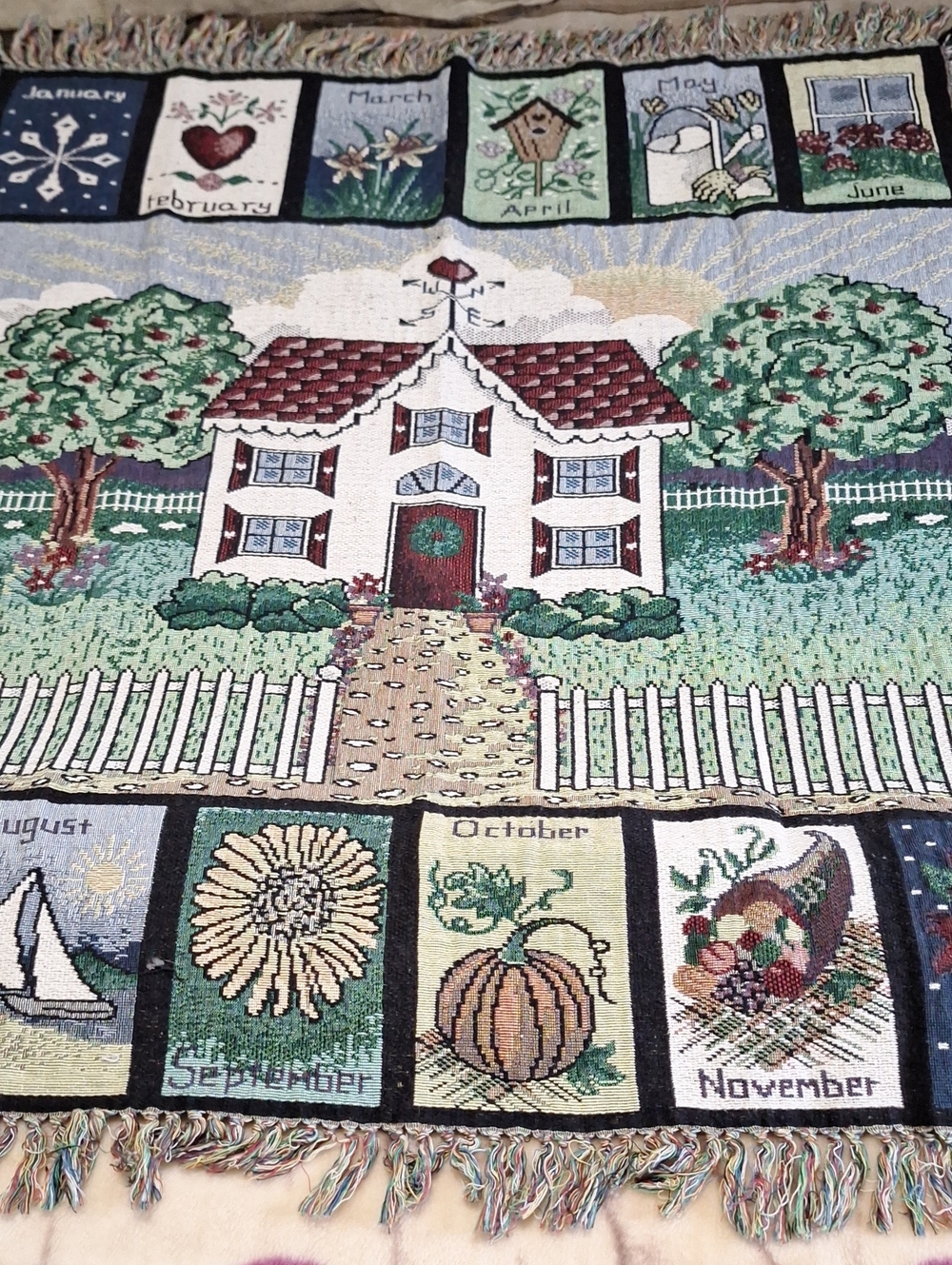 #AEG Seasonal Cottage Tapestry Throw with Fringe
